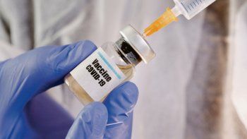 SANTO REMEDIO. El desarrollo de una vacuna efectiva contra el virus SARS-CoV-2 es la gran expectativa para la normalización de la vida pospandemia.
