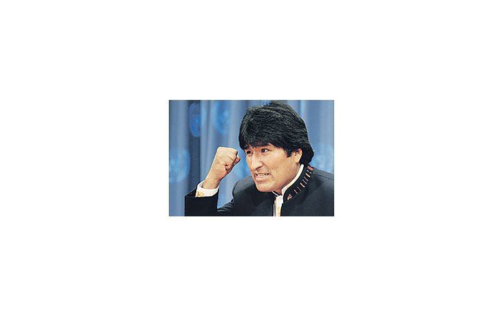 Evo Morales habló ayer ante la Asamblea General de las Naciones Unidas, ocasión en la que aseguró que la DEA no volverá (a Bolivia) mientras sea presidente. Sin embargo, dijo que las relaciones pueden mejorar cuando asuma Barack Obama.