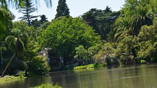 El paseo del Bosque en La Plata, uno de los mayores atractivos de la ciudad.