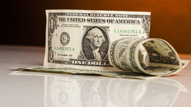 Ojo con el dólar: las causas detrás de un cambió drástico en el mercado
