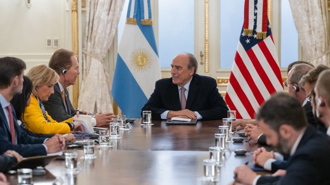 Guillermo Francos recibió a un grupo de consgresistas de EEUU.&nbsp;