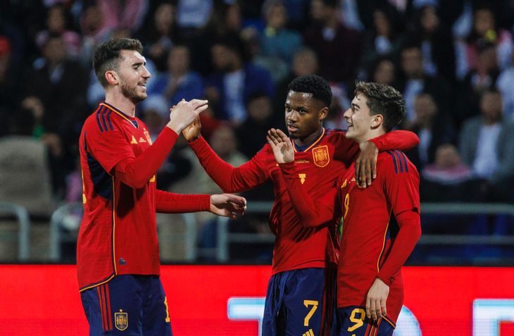 España se impuso en su último amistoso y ya piensa en el Mundial de Qatar.