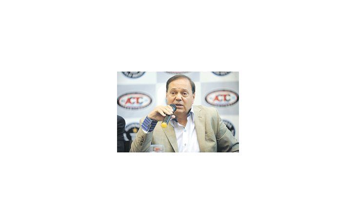 El presidente de la ACTC salió a defender en conferencia de prensa a la entidad que preside.