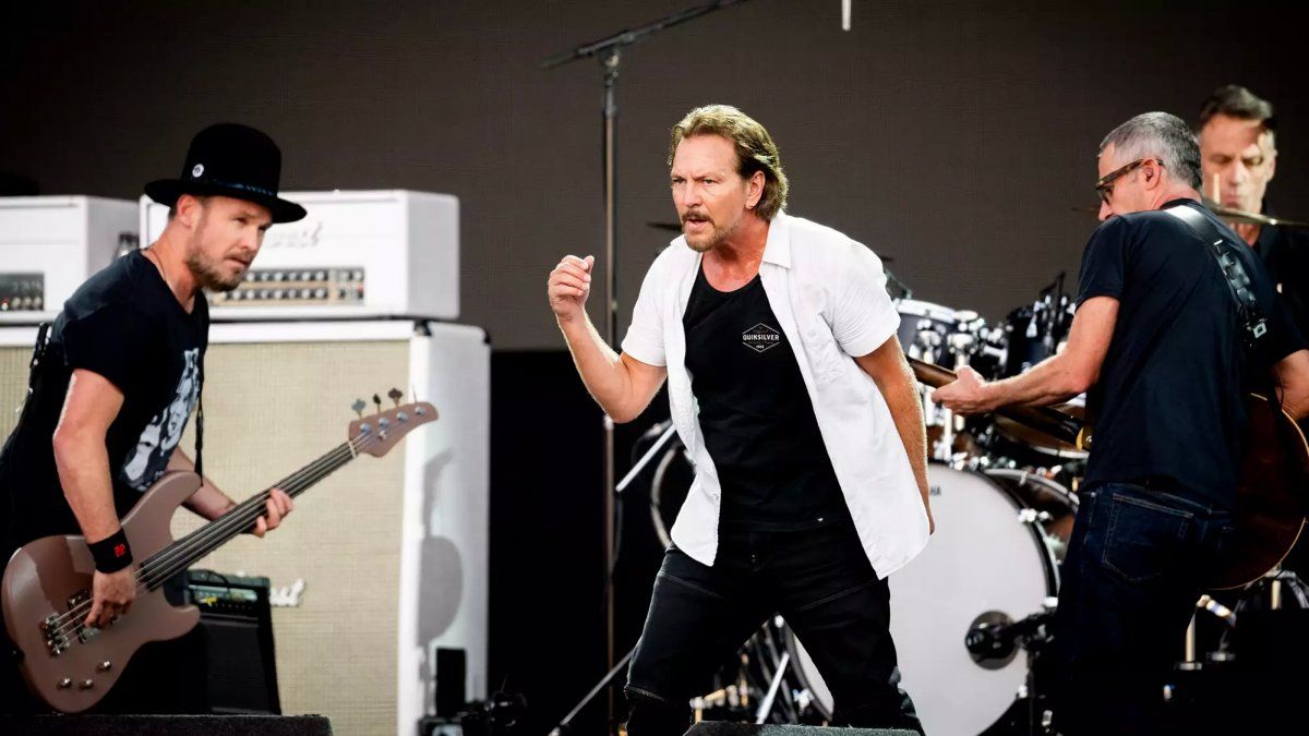 Pearl Jam volvió a cancelar otro concierto por problemas de salud del cantante