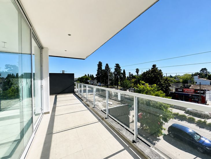 Parque Leloir en el partido de Ituzaingó en la zona oeste del conurbano, un área en expansión Parque Leloir en el partido de Ituzaingó en la zona oeste del conurbano, un área en expansión