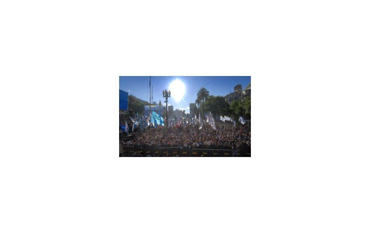 ámbito.com | Se calcula que asistieron más de 120 mil personas