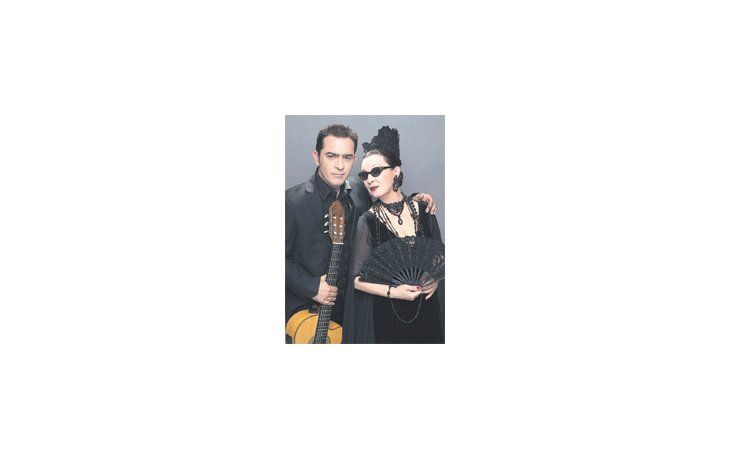 Martirio volverá a actuar en la Argentina, esta vez acompañada por su hijo, el guitarrista Raúl Rodríguez, con un homenaje musical a Chavela Vargas.