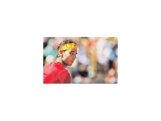 Nadal empezó a calentar la previa azuzando los fantasmas de 2008.
