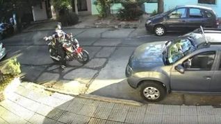 El ataque estaba dirigido al hijo de la mujer, que no estaba en el lugar.