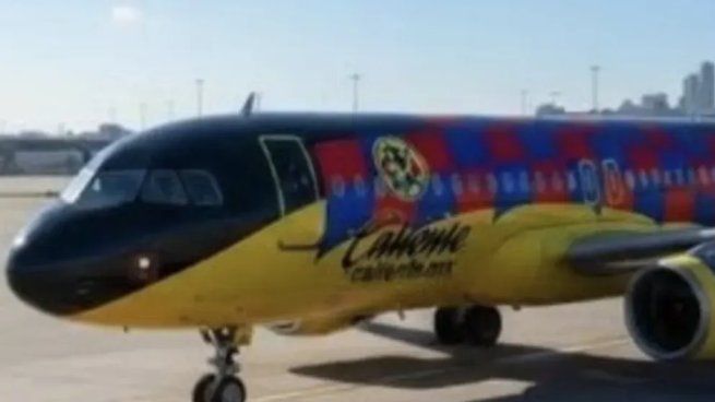 El nuevo lujo del Club América, Un Airbus A321 ploteado con los colores y el mismo diseño de la camiseta.