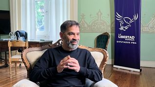 Juan Esteban Osaba, presidente del bloque de La Libertad Avanza en la Cámara de Diputados bonaerense.