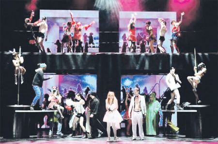 La versión de “Don Giovanni” de Mozart, a cargo de Marcelo Lombardero para la temporada de Buenos Aires Lírica, fue otro de los puntos fuertes del año.