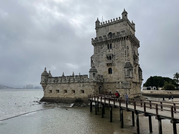 The Velen Tower in Lispoa, Portugal The Velen Tower in Lispoa, Portugal