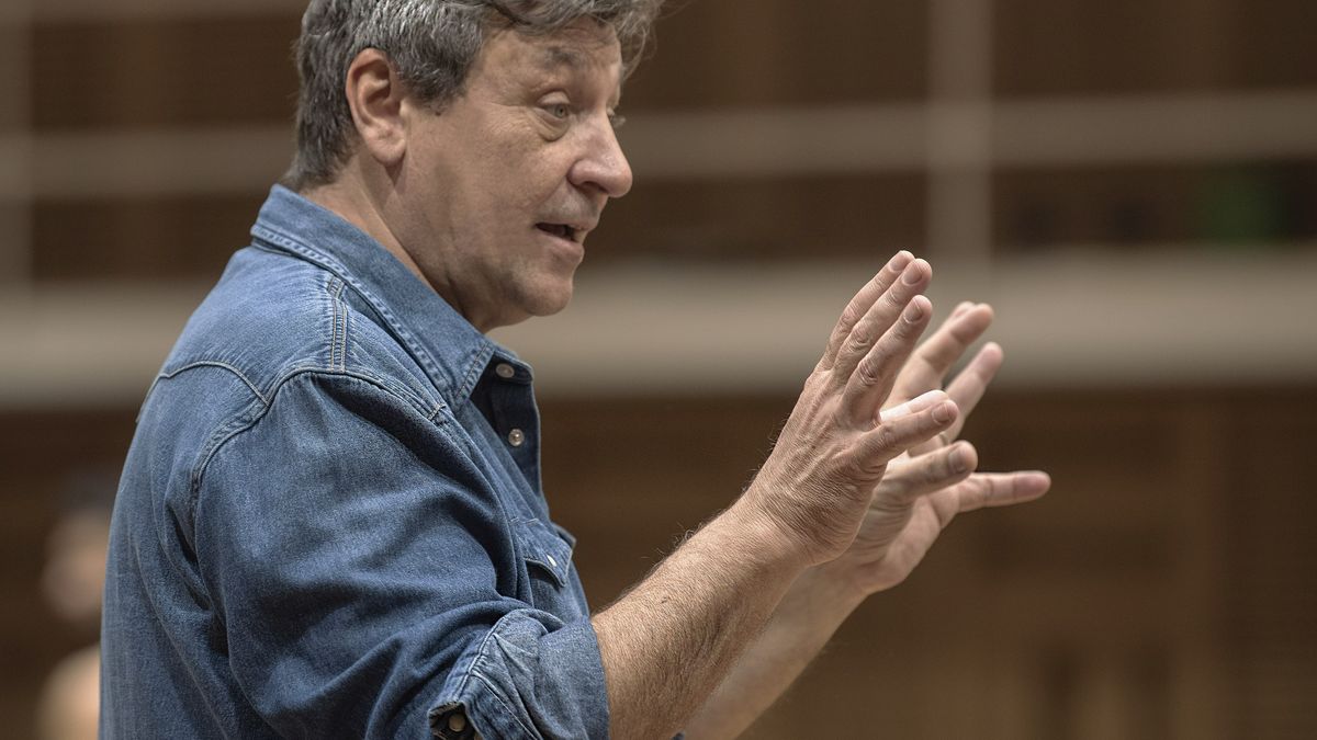 Marcelo Lombardero with an opera that became more current