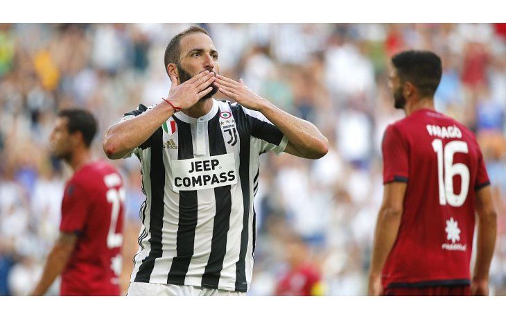 Higuaín y Dybala, figuras en la goleada de Juventus