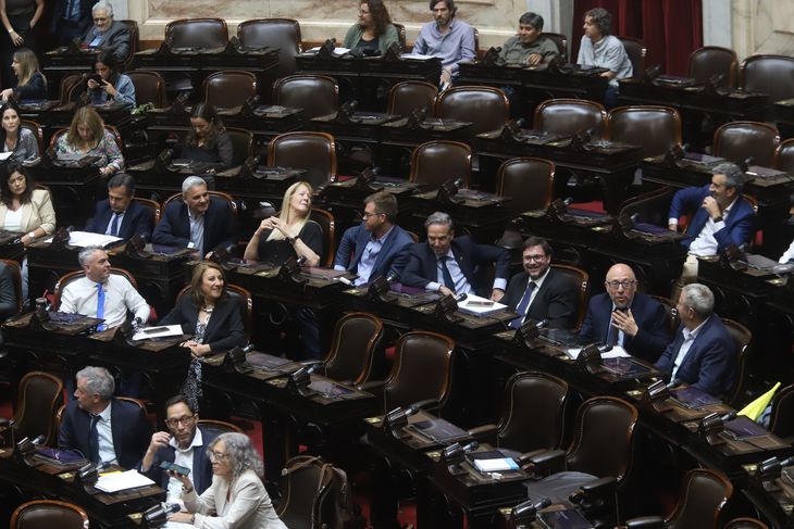 Desde el bloque Encuentro Federal presionan a Menem ante rumores de maniobras.