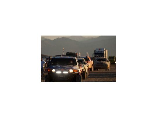 Los últimos integrantes del convoy, arribando a Copiapó.