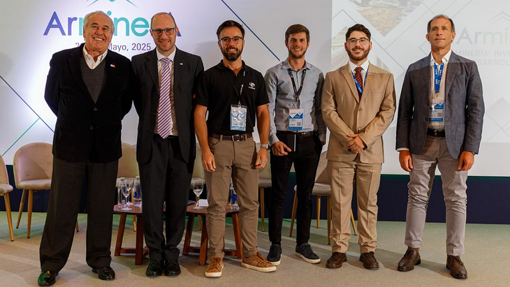 El equipo de expertos y profesionales de ABB se hizo presente en la ArMinera. El equipo de expertos y profesionales de ABB se hizo presente en la ArMinera.