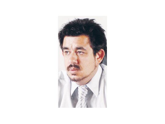 Alejandro Arlía