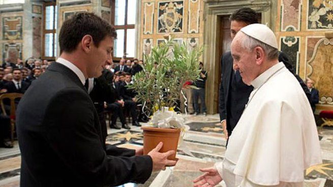 El mensaje de Lionel Messi en las redes tras el fallecimiento del Papa Francisco