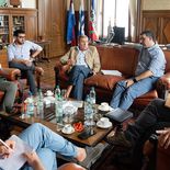 El ministro Gabriel Oddone se reúne con senadores del Frente Amplio para ajustar detalles sobre el Presupuesto. El ministro Gabriel Oddone se reúne con senadores del Frente Amplio para ajustar detalles sobre el Presupuesto.