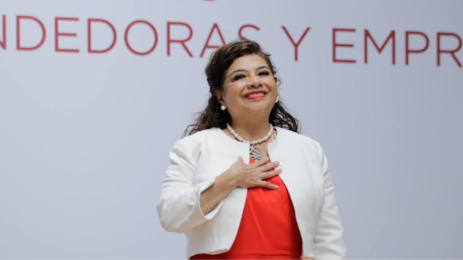 Clara Brugada extiende a 2026 el plazo para tramitar la licencia de conducir permanente en CDMX.