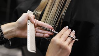Los días ideales para cortarse el cabello en marzo 2025.