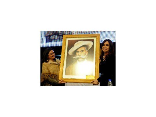 Cristina de Kirchner junto a la gobernadora catamarqueña Lucía Corpacci.