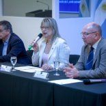 Alejandra Monteoliva designó a Martín Kusnier como jefe de Gabinete. Alejandra Monteoliva designó a Martín Kusnier como jefe de Gabinete.