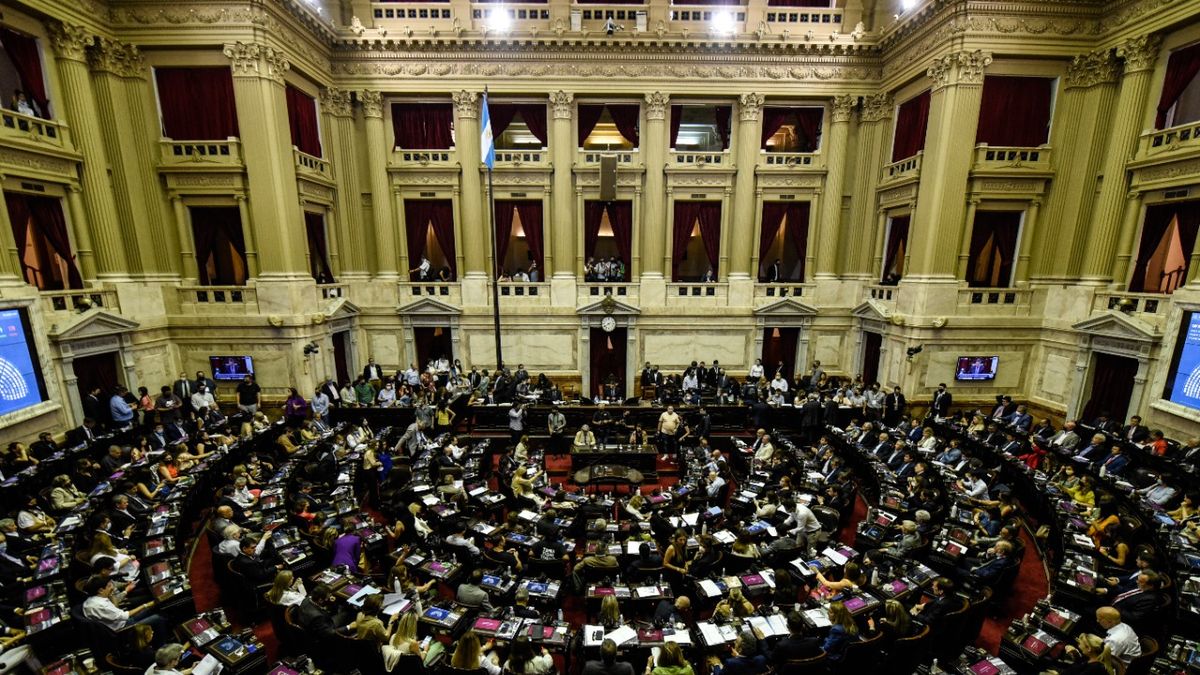 La búsqueda de consensos para aprobar el acuerdo con el FMI demora las sesiones extraordinarias