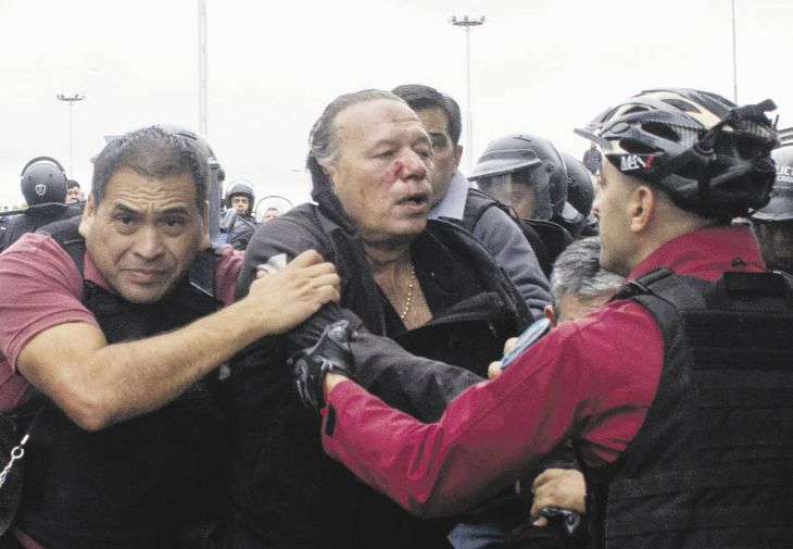 P16 - ARGENTINA-VIOLEN_opt.jpeg