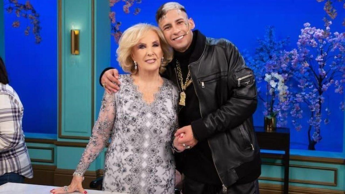 L-Gante was the sensation of Mirtha Legrand’s table: her new teeth, Wanda Nara and the accusations against her