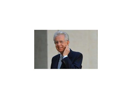Mario Monti, mandatario italiano.