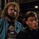 Gibb junto a Van Damme. Gibb junto a Van Damme.