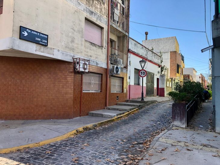 Otro de los accesos al Pasaje Dantas (Foto Gentileza: San Román Propiedades) Otro de los accesos al Pasaje Dantas (Foto Gentileza: San Román Propiedades)