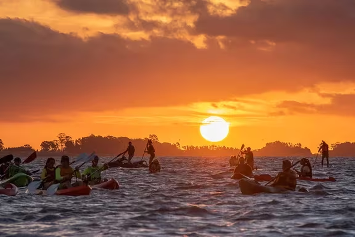 Ideal for water sports. Ideal for water sports.