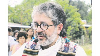 ámbito.com | Misterio. El padre Viroche apareció colgado en la iglesia de La Florida.