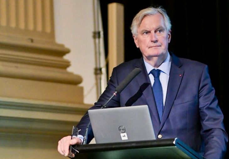 Barnier, un veterano conservador que se convirtió en primer ministro hace apenas tres meses, será el primer ministro con menos tiempo de servicio en la historia moderna de Francia. Barnier, un veterano conservador que se convirtió en primer ministro hace apenas tres meses, será el primer ministro con menos tiempo de servicio en la historia moderna de Francia.