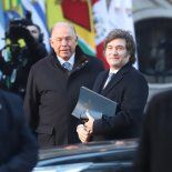 Werthein y Milei, durante la Cumbre del Mercosur. Werthein y Milei, durante la Cumbre del Mercosur.