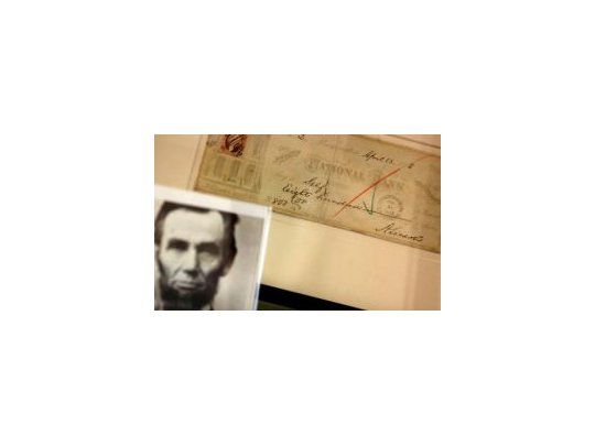EEUU: hallan cheque escrito por Abraham Lincoln un día antes de morir