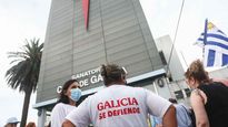 Los extrabajadores de Casa de Galicia aseguraron que le iniciarán juicio al Estado.