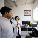 Martí Batres en unidades médicas del ISSSTE.