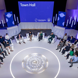 Uno de los ejes del programa fue el Town Hall Doha Debates, celebrado en la Usina del Arte, con el tema ¿Cómo debemos reinventar la ciudad? Uno de los ejes del programa fue el Town Hall Doha Debates, celebrado en la Usina del Arte, con el tema ¿Cómo debemos reinventar la ciudad?