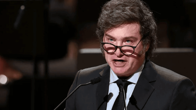 La imagen de Milei tocó su piso de aprobación.