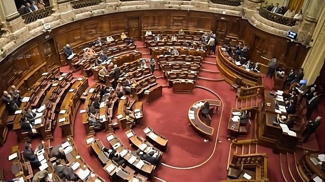 Los partidos políticos disputan también la mayoría parlamentaria en las elecciones 2024.