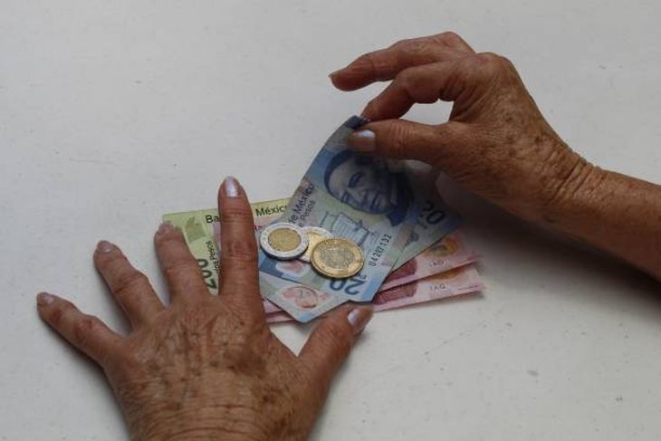 El régimen del ISSSTE que te permite jubilarte 4 años antes que la Ley 73 del IMSS El régimen del ISSSTE que te permite jubilarte 4 años antes que la Ley 73 del IMSS