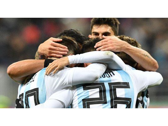 La Selección pasó con éxito la primera prueba antes del Mundial, pero todavía debe mejorar