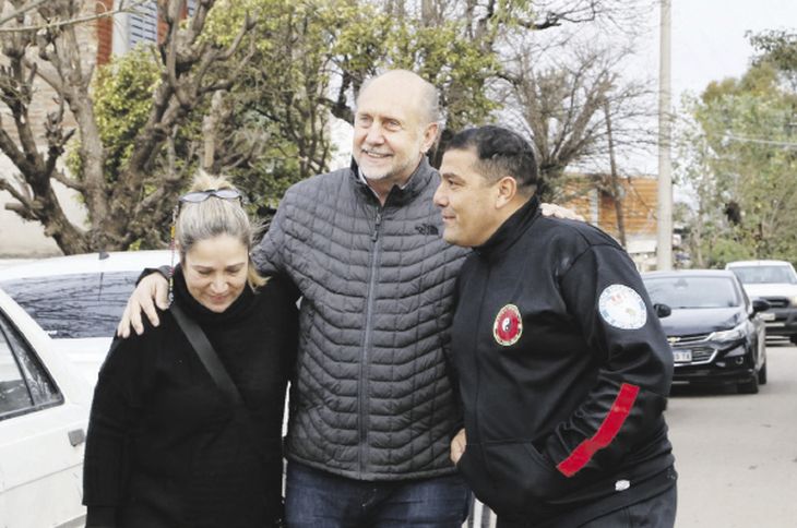 En el peronismo no hubo grandes actos de cierre y el gobernador Perotti recorrió la provincia pero sin presencia de Lewandowski. En el peronismo no hubo grandes actos de cierre y el gobernador Perotti recorrió la provincia pero sin presencia de Lewandowski.