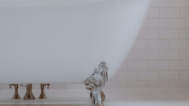 trucos para mantener tu bañera sin sarro