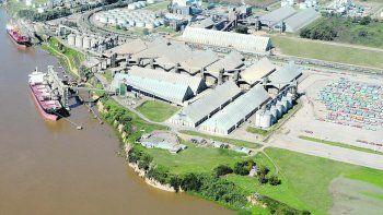 por ordenanza comunal, el puerto de timbues suspende las actividades debido a la expansion del coronavirus